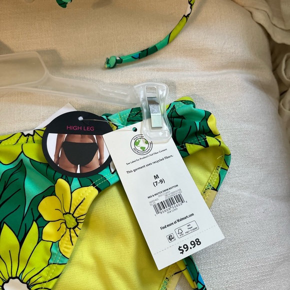 No boundaries Two Piece Swimsuit 🏊♀️ - Picture 2 of 6